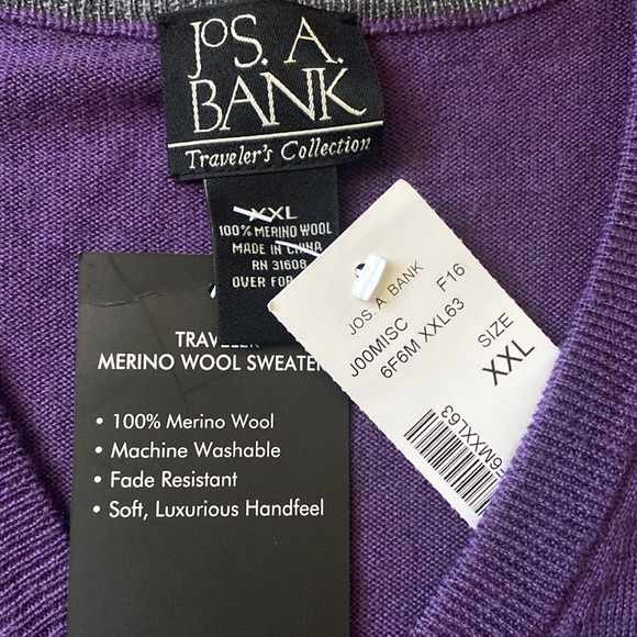 New . A. Bank Men Tailored Fit Purple Merino Wool V-Neck Sweater Size XXL - Picture 2 of 4